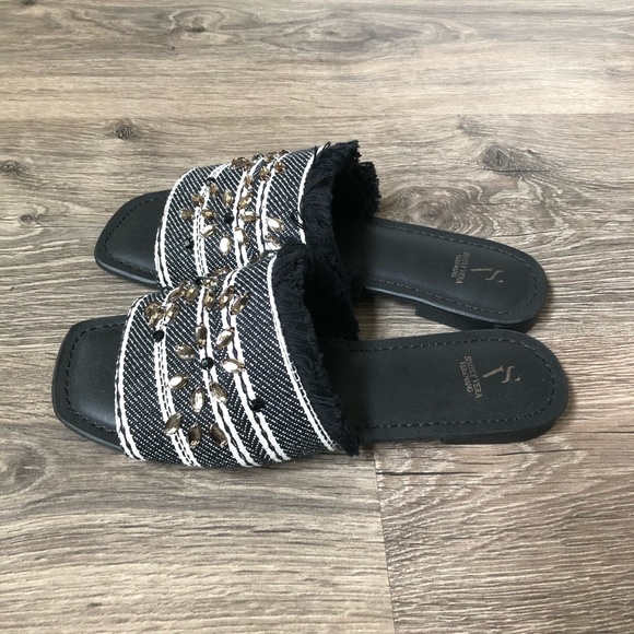 New Simply Vera Vera Wang Women’s Sandals. - Picture 3 of 9